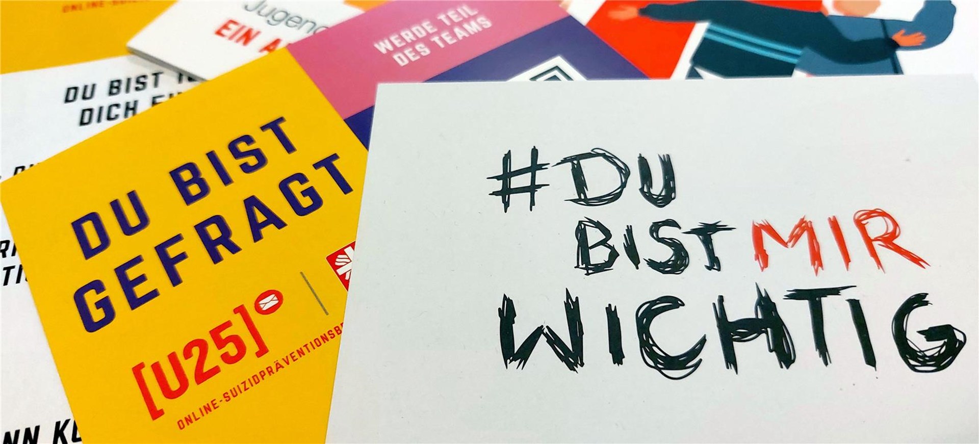 Postkarten mit Schrift U25 und "Du bist mir wichtig"